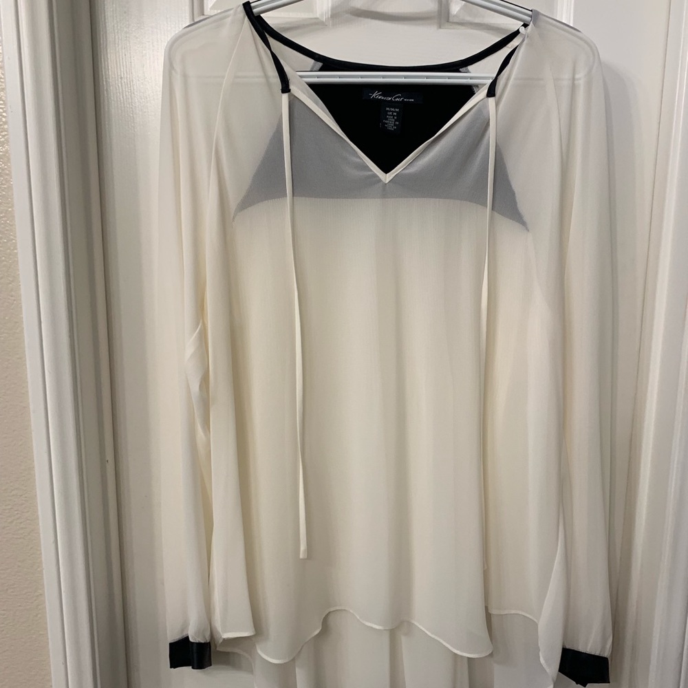 Kenneth Cole Blouse